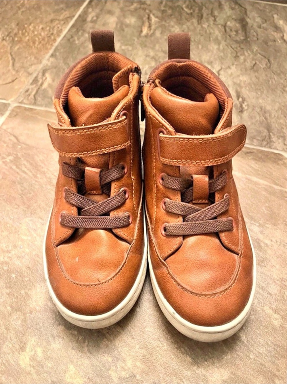 Cat & Jack Boys US 12 Brown High Top Sneakers